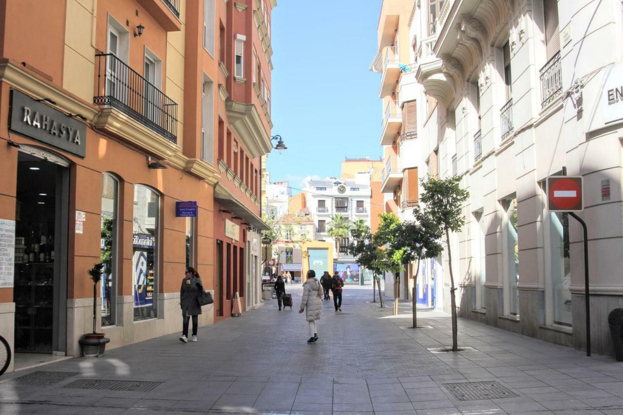 Homely Málaga Atarazanas Exterior foto